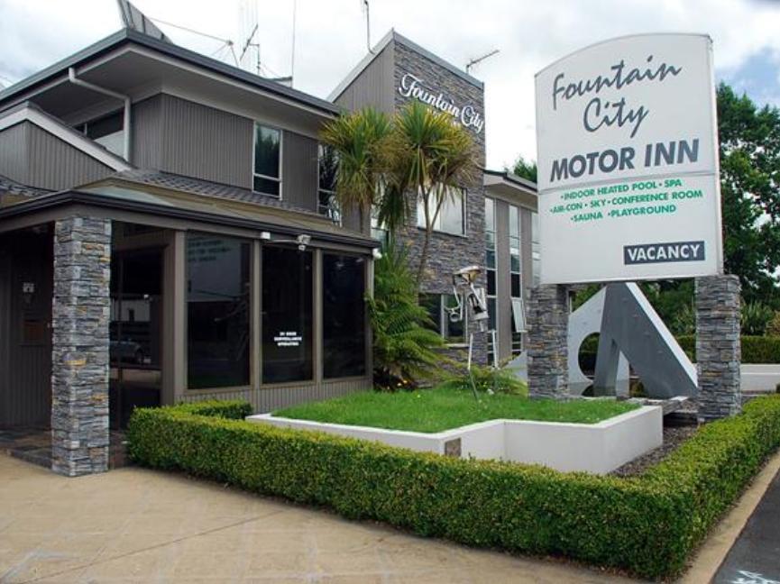 Fountain City Motor Inn Гамильтон Экстерьер фото