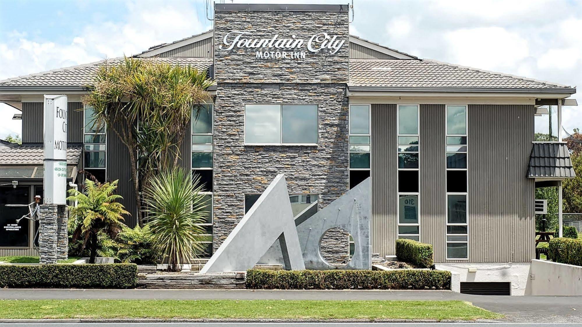 Fountain City Motor Inn Гамильтон Экстерьер фото