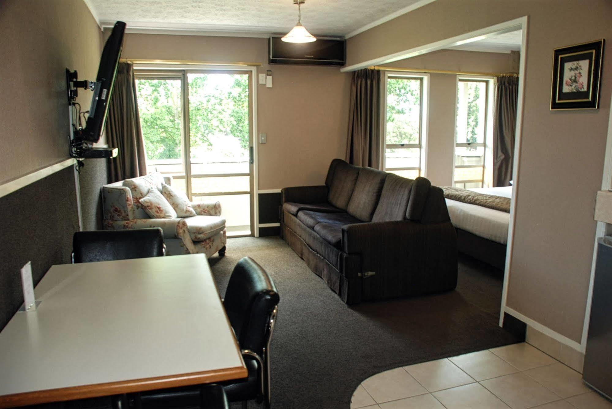 Fountain City Motor Inn Гамильтон Экстерьер фото